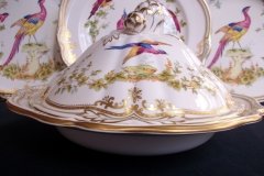 SPODE CHELSEA BIRD Y8555-   COVERED SERVING BOWL  .....   http://jaapiesfinechinastore.com