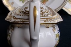 SPODE CHELSEA BIRD Y8555-  COVERED SUGAR BOWL   .....   http://jaapiesfinechinastore.com
