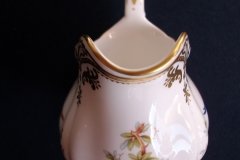SPODE CHELSEA BIRD Y8555-  CREAMER  .....   http://jaapiesfinechinastore.com