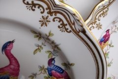 SPODE CHELSEA BIRD Y8555- DINNER  PLATE ..... http://jaapiesfinechinastore.com