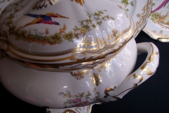 SPODE CHELSEA BIRD Y8555-  SOUP TUREEN & COVER  .....   https://www.jaapiesfinechinastore.com