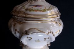 SPODE CHELSEA BIRD Y8555-  SOUP TUREEN & COVER  .....   http://jaapiesfinechinastore.com