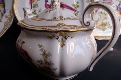 SPODE CHELSEA BIRD Y8555-  TEA POT  .....   http://jaapiesfinechinastore.com