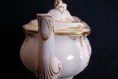 SPODE CHELSEA BIRD Y8555-  TEA POT  .....   https://www.jaapiesfinechinastore.com