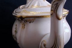 SPODE CHELSEA BIRD Y8555-  TEA POT  .....   http://jaapiesfinechinastore.com