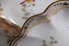SPODE CHELSEA BIRD Y8555-   OVAL SERVING DISH  .....   http://jaapiesfinechinastore.com