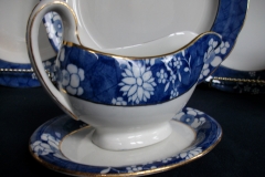 SPODE CRACKED ICE & PRUNUS #6669- GRAVY BOAT & UNDERPLATE  ..... https://www.jaapiesfinechinastore.com