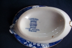 SPODE CRACKED ICE & PRUNUS #6669- GRAVY BOAT & UNDERPLATE  ..... https://www.jaapiesfinechinastore.com