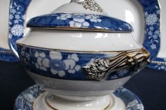 SPODE CRACKED ICE & PRUNUS #6669- SAUCE TUREEN & UNDERPLATE  ..... http://jaapiesfinechinastore.com