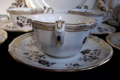 SPODE PENNINGTON GOLD #Y8633- CUP & SAUCER   .....   https://www.jaapiesfinechinastore.com