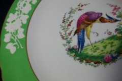 SPODE CHELSEA  BIRD GREEN R4689 SCALLOPED- DINNER PLATE  #8   .....         http://jaapiesfinechinastore.com