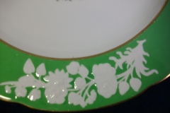 SPODE CHELSEA  BIRD GREEN R4689 SCALLOPED- DINNER PLATE  #1   .....         https://www.jaapiesfinechinastore.com