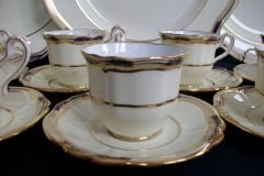 SPODE  SUTHERLAND  R8920-   DEMI TASSE CUP & SAUCER    .....   https://www.jaapiesFineChinaStore.com