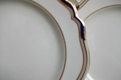 SPODE  SUTHERLAND  R8920- DINNER PLATE     ..... https://www.jaapiesFineChinaStore.com