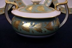 SPODE VALENTINE Y7706 GREEN WITH GOLD LEAF- COVERED SUGAR BOWL ..... http://jaapiesfinechinastore.com