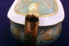 SPODE VALENTINE Y7706 GREEN WITH GOLD LEAF- COVERED SUGAR BOWL ..... http://jaapiesfinechinastore.com