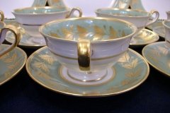 SPODE VALENTINE Y7706 GREEN WITH GOLD LEAF- CUP & SAUCER ..... http://jaapiesfinechinastore.com