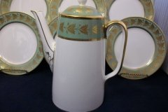 SPODE VALENTINE Y7706 GREEN WITH GOLD LEAF- COFFEE POT 6 CUPPER ..... http://jaapiesfinechinastore.com