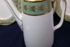 SPODE VALENTINE Y7706 GREEN WITH GOLD LEAF- COFFEE POT 6 CUPPER ..... http://jaapiesfinechinastore.com