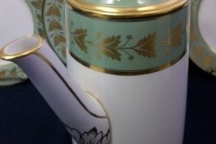 SPODE VALENTINE Y7706 GREEN WITH GOLD LEAF- COFFEE POT 6 CUPPER ..... http://jaapiesfinechinastore.com