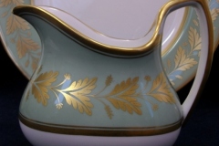 SPODE VALENTINE Y7706 GREEN WITH GOLD LEAF- CREAMER 8 OZ ..... https://www.jaapiesfinechinastore.com