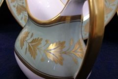 SPODE VALENTINE Y7706 GREEN WITH GOLD LEAF- CREAMER 8 OZ ..... http://jaapiesfinechinastore.com