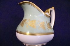 SPODE VALENTINE Y7706 GREEN WITH GOLD LEAF- CREAMER 8 OZ ..... http://jaapiesfinechinastore.com