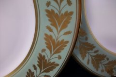 SPODE VALENTINE Y7706 GREEN WITH GOLD LEAF- SALAD PLATE 7 7/8" ..... http://jaapiesfinechinastore.com