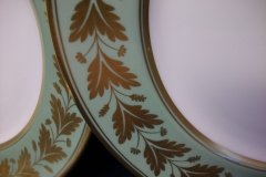 SPODE VALENTINE Y7706 GREEN WITH GOLD LEAF- SALAD PLATE 7 7/8" ..... http://jaapiesfinechinastore.com