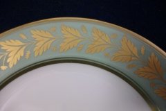 SPODE VALENTINE Y7706 GREEN WITH GOLD LEAF- SALAD PLATE 7 7/8" ..... http://jaapiesfinechinastore.com