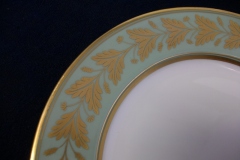 SPODE VALENTINE Y7706 GREEN WITH GOLD LEAF- SALAD PLATE 7 7/8" ..... https://www.jaapiesfinechinastore.com