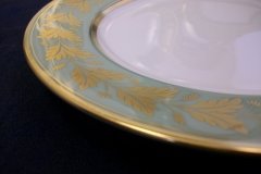 SPODE VALENTINE Y7706 GREEN WITH GOLD LEAF- SALAD PLATE 7 7/8" ..... http://jaapiesfinechinastore.com