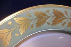SPODE VALENTINE Y7706 GREEN WITH GOLD LEAF- SALAD PLATE 7 7/8" ..... http://jaapiesfinechinastore.com