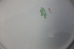 SPODE VALENTINE Y7706 GREEN WITH GOLD LEAF- SALAD PLATE 7 7/8" ..... http://jaapiesfinechinastore.com