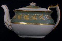 SPODE VALENTINE Y7706 GREEN WITH GOLD LEAF- TEAPOT 4 CUPPER ..... https://www.jaapiesfinechinastore.com