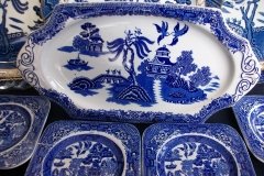 STAFFORDSHIRE BLUE WILLOW- SANDWICH TRAY & PLATES   .....   http://jaapiesfinechinastore.com