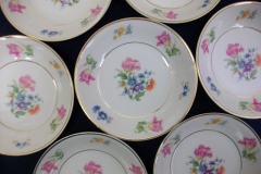 SYRACUSE ABERDEEN ABE1 DRESDEN FLOWERS-  BERRY BOWL  ..... https://www.jaapiesfinechinastore.com