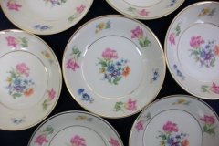 SYRACUSE ABERDEEN ABE1 DRESDEN FLOWERS-  BERRY BOWL  ..... http://jaapiesfinechinastore.com