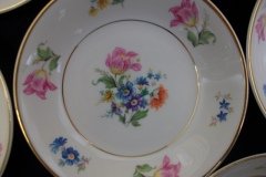 SYRACUSE ABERDEEN ABE1 DRESDEN FLOWERS-  BERRY BOWL  ..... http://jaapiesfinechinastore.com