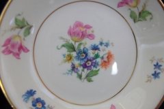 SYRACUSE ABERDEEN ABE1 DRESDEN FLOWERS-  BERRY BOWL  ..... http://jaapiesfinechinastore.com