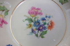 SYRACUSE ABERDEEN ABE1 DRESDEN FLOWERS-  BERRY BOWL  ..... https://www.jaapiesfinechinastore.com