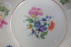 SYRACUSE ABERDEEN ABE1 DRESDEN FLOWERS-  BERRY BOWL  ..... http://jaapiesfinechinastore.com