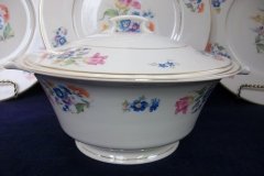 SYRACUSE ABERDEEN ABE1 DRESDEN FLOWERS-  COVERED SERVING BOWL   ..... http://jaapiesfinechinastore.com