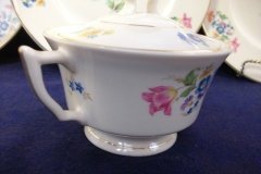 SYRACUSE ABERDEEN ABE1 DRESDEN FLOWERS-  COVERED SUGAR BOWL   ..... http://jaapiesfinechinastore.com