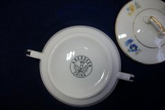 SYRACUSE ABERDEEN ABE1 DRESDEN FLOWERS-  COVERED SUGAR BOWL   ..... http://jaapiesfinechinastore.com