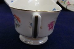 SYRACUSE ABERDEEN ABE1 DRESDEN FLOWERS- CREAMER  4 oz  ..... http://jaapiesfinechinastore.com
