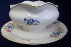 SYRACUSE ABERDEEN ABE1 DRESDEN FLOWERS-  GRAVY BOAT WITH ATTACHED UNDERPLATE   ..... http://jaapiesfinechinastore.com
