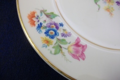 SYRACUSE ABERDEEN ABE1 DRESDEN FLOWERS- SALAD PLATE 8"    ..... https://www.jaapiesfinechinastore.com