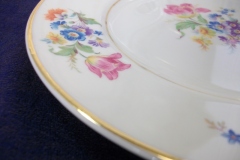 SYRACUSE ABERDEEN ABE1 DRESDEN FLOWERS- SALAD PLATE 8"    ..... https://www.jaapiesfinechinastore.com