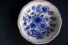 UCAGCO BLUE DELL BERRY BOWLS   ,,,,,  http://jaapiesfinechinastore.com